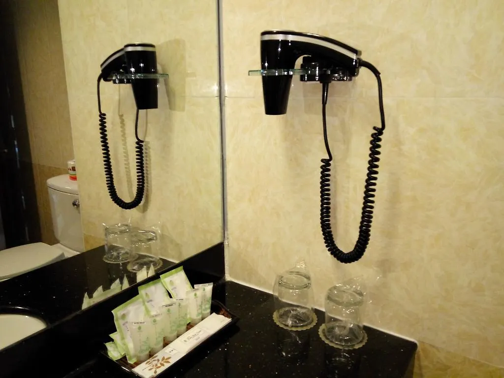 Hotel Kan Yeik Thar Yangon